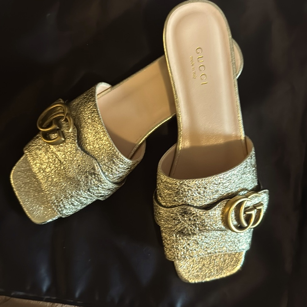 Women's GG Marmont Slide Sandals Leather -size 36.5